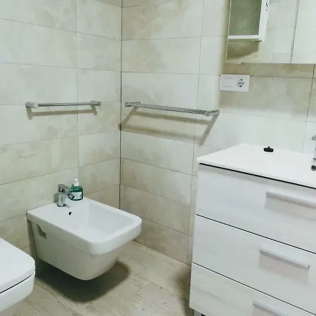 Wifi Luxury Modern * 貝尼多姆